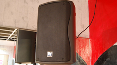 スタジオ　スピーカー画像